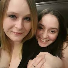 Nichole Atkinson's Instagram, Twitter & Facebook