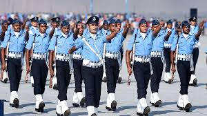 AFCAT 01/2025: भारतीय वायु सेना में नौकरी पाने का सुनहर मौका, जानिए क्या  चाहिए योग्यता और क्या है उम्र सीमा - indian airforce vacancy afcat 01/2025  for 12th pass graduate in science