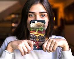 Cheeseburger Pattern Tough Phone Case: Foodie Fun Design