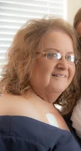 Sernobia Mcgee's Instagram, Twitter & Facebook