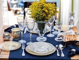 2 Alana 1 Bedava Tum Cam Ve Porselenlerde 2 Alana 1 Bedava Kacirmayin Www Madamecoco Com Table Settings Glassware Coco