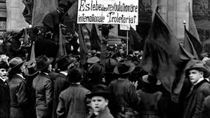 War es ja auch, wenn man nicht nur schaut wo. 1918 Ende Des Ersten Weltkriegs Situation Fur Uns Nachvollziehbar Und Geradezu Verwandt Archiv