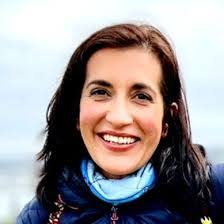 Jeanette Carney's Instagram, Twitter & Facebook