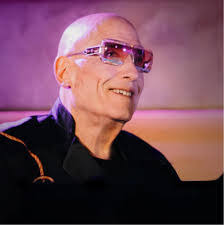 David Malarkey's Instagram, Twitter & Facebook