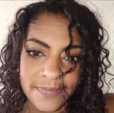 Tania Silva's Instagram, Twitter & Facebook