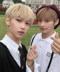 stray kids stay in london フィリックス Felix Hyde Park London: Exploring with  Stray Kids Star