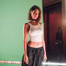 She was born on january 30, 1990 in mexico city, mexico, to carlos gonzález and glenda reyna. Eiza Gonzalez Hobbs Shaw And Baby Driver Celebritybelly