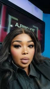 Joël : " C'est un talent qui nous a quittés, mais je rends grâce à Dieu de  nous l'avoir donné. Les belles choses ne durent jamais" Nos invités, ainsi  que le gouvernement