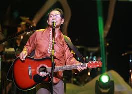 Hati emas lagu mp3 download from lagump3downloads.com. Kembara Masih Berbisa Dalam Konsert Hati Emas Kembara Hiburan Mstar