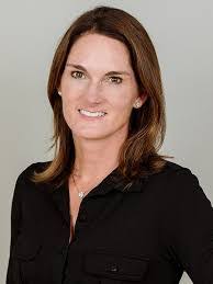 Holly Martin's Instagram, Twitter & Facebook