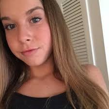 Della Werner (@della_werner)