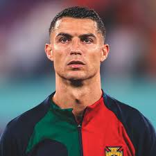 Most goals for national teams in history: 🇵🇹 Cristiano Ronaldo: 140 ⬆️  🇦🇷 Messi: 114 🇮🇷 Ali Daei: 108 🇮🇳 Sunil Chhetri: 95 🇧🇪 Lukaku: 89  UNSTOPPABLE! 🍷