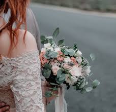 Check spelling or type a new query. 9 Unique Twists On The Bridal Bouquet Larsen Jewellery