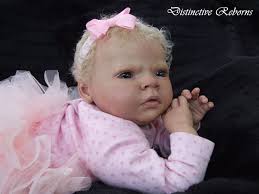 Caitlin artists by Jannie de Lange