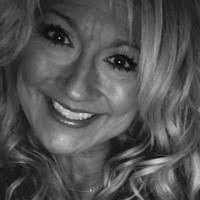 Tina Klinger's Instagram, Twitter & Facebook