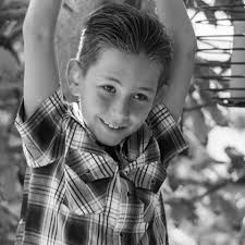 Fundraiser for Yvonne Rievley by Saviana Kassab : Dravin Redman Memorial