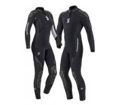 Combinaison de plongee — combinaison de plongée combinaison étanche en néoprène la combinaison de plongée est un vêtement porté par les adeptes de plongée sous marine pour se. Combinaison Plongee 5mm A 7mm Beuchat Scubapro Aqualung Planet Plongee