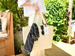 at Madewell Celebrates Denim and Hollywood Creatives at Jon & Vinny's