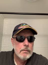 My Great-Grandmother Phyllis Hardy (1906) and her younger sister Doris  Hardy (1912). Taken in 1916 by Gale's Studios, 27 Clumber Street,  Nottingham branch.