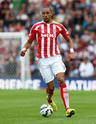 Steven n'kemboanza mike christopher nzonzi. Leicester City Make 7 Million Bid For Stoke S Nzonzi Get French Football News