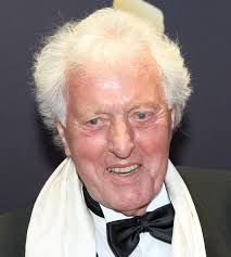 John Leddy 12 01 1930 Nederlands Acteur Hij Is Het Meest Bekend Om Zijn Rollen Als Jan Engelmoer In De Kleine Waarheid En Koos Dobbelst Acteur Kos Dobbelsteen