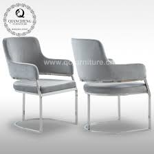 Chaise de salle à manger crozatier, une collection design moderne et contemporaine de chaises en cuir, bois ou métal à personnaliser selon votre déco. Chine Ensembles De Meubles Chaise Confortable Tissu De La Jambe En Acier Inoxydable Table Chaise De Salle A Manger Acheter Chaise De Salle A Manger Sur Fr Made In China Com