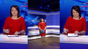 Zatrudnieni w telewizji polskiej graficy zadbali, by dziennikarka Danuta Holecka W Czerwonej Kreacji 23 10 2019 Youtube