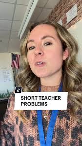 Bibi Juman's Instagram, Twitter & Facebook