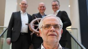 24782 büdelsdorf (0) bank u. Niebull Vr Bank Nord Verabschiedet Klaus Sievers Shz De