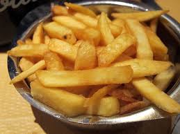 Some of the best dishes to eat in lille include the carbonades flamandes, which is a flemish stew, a belgian version of the dutch stroopwafel, and of course french macarons. Pin On Food I Love