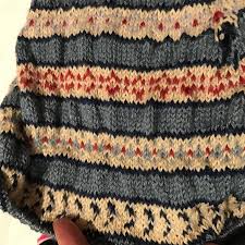 You can find needles suitable for working with yarn in plastic and metal. Do You Prefer Sewing To Knitting Fabrickated