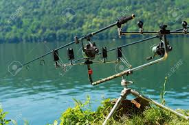 Peche A La Carpe Carpe Peche Canne A Peche Detecteur De Touche Tente Pour Pecheurs A La Carpe Support De Canne A Pech Peche Carpe Carpe Support Canne A Peche