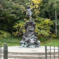 Sculpture by george frampton in kensington gardens, london. Peter Pan In Kensington Gardens London Remembers Aiming To Capture All Memorials In London