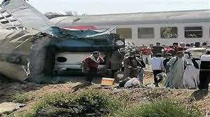 لقي 32 مصرياً على الأقل مصرعهم وأصيب العشرات في حادث تصادم قطارين في محافظة قالت الهيئة القومية لسكك حديد مصر، إن قطاراً كان قادماً من الإسكندرية شمالي البلاد في. Qj0adkeg Wdv0m