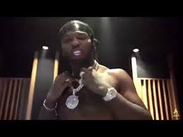 Pop smoke did it i said, i feel invincible (huh) it's a hundred niggas in the spot i'm walkin' through 'em (i'm walkin' through 'em) Pop Smoke Invincible Studio Sessions Thug Life Youtube