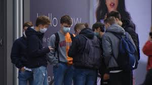 « le dossier christian drosten » révèle des antécédents peu connus, mais importants, qui mettent en doute la crédibilité de « l'homme le plus recherché de la république » (selon stern). German Virologist Christian Drosten We Won T Get Rid Of Masks Anytime Soon Dw News Latest News And Breaking Stories Dw 17 09 2020