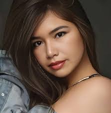 Brenda Cothern's Instagram, Twitter & Facebook