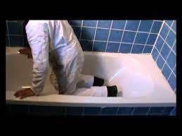 Geringere kosten als beim austausch der alten badewanne: Wanne In Wanne Acryleinsatz Youtube