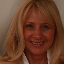 Ursula Moses's Instagram, Twitter & Facebook