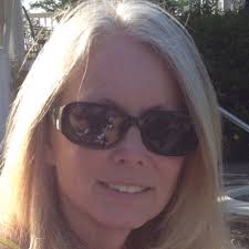 Joann Policastro's Instagram, Twitter & Facebook