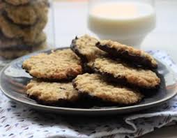 Recette Biscuits Suedois Aux Flocons D Avoine Et Au Chocolat En Video Recette Biscuits Suedois Recette Biscuit Biscuits