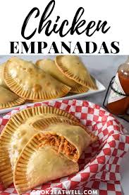 These Shredded Chicken Empanadas Are Great As An Appetizer Snack Lunch Or A Light Dinner In This R Chicken Empanadas Chicken Empanada Recipe Filling Recipes