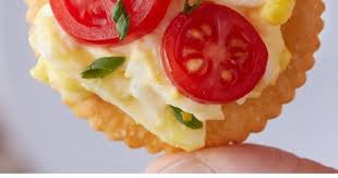 Ritz Egg Salad Tomato Bites Recipe Allrecipes Com Best Dishes Egg Salad Appetizer Snacks