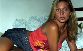 Luckily luisa took the mistake in good humour as she made her debut on the panel, after departing the soap late last year when her. Luisa Mell Nao Mata Pernilongos Digo Vai Embora Por Favor E Ele Sai Page 2 Forum Outer Space O Maior Forum De Games Do Brasil