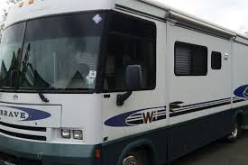 The winnebago view is a sleek, modern rv. Racecarsdirect Com 2001 Winnebago Brave 30ft