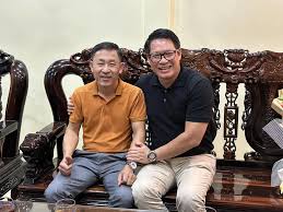 SẾP NGÔ QUỐC CƯỜNG ĐẾN THĂM ĐẠI LÝ CHUNG THUYẾT TẠI TP. ĐỒNG HỚI, QUẢNG  BÌNH.