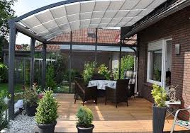 Hoklartherm Prasentiert Ihnen Das Aktuelle Terassenuberdachung Sortiment Kosten Fur Uberdachunge Terrassenuberdachung Uberdachung Terrasse Uberdachung Garten