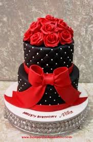 See more ideas about cupcake cakes, beautiful cakes, pretty cakes. Black Cake With Red Roses Cake Fancy Cakes Cupcake Cakes