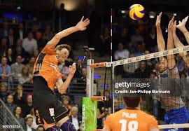 180 Robert Kromm Photos & High Res Pictures