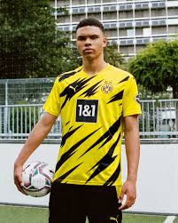 In recent seasons, borussia dortmund football shirts have been consistently among our best selling jerseys. The Good The Bad And The Ugly 2020 21 Kit Edition Urban Pitch